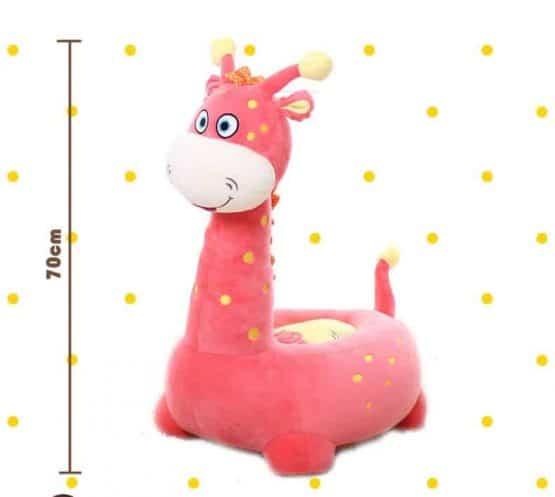 girafa fotoliu din plus roz