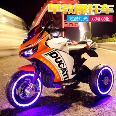 motocicleta electrica ducati