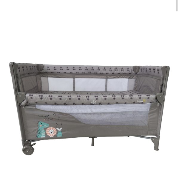 pat pentru bebe cu saltea de infasat si baldachin P01 7